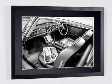 Goldfinger (1964) — interior del Aston Martin DB5 (3)