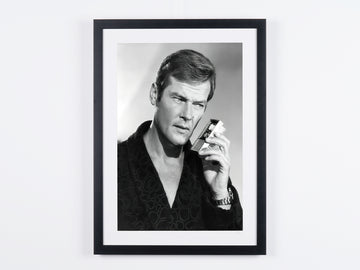 Roger Moore (1)