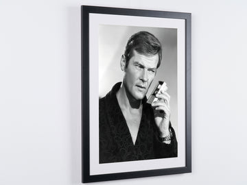 Roger Moore (4)