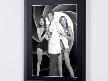 Roger Moore (7)