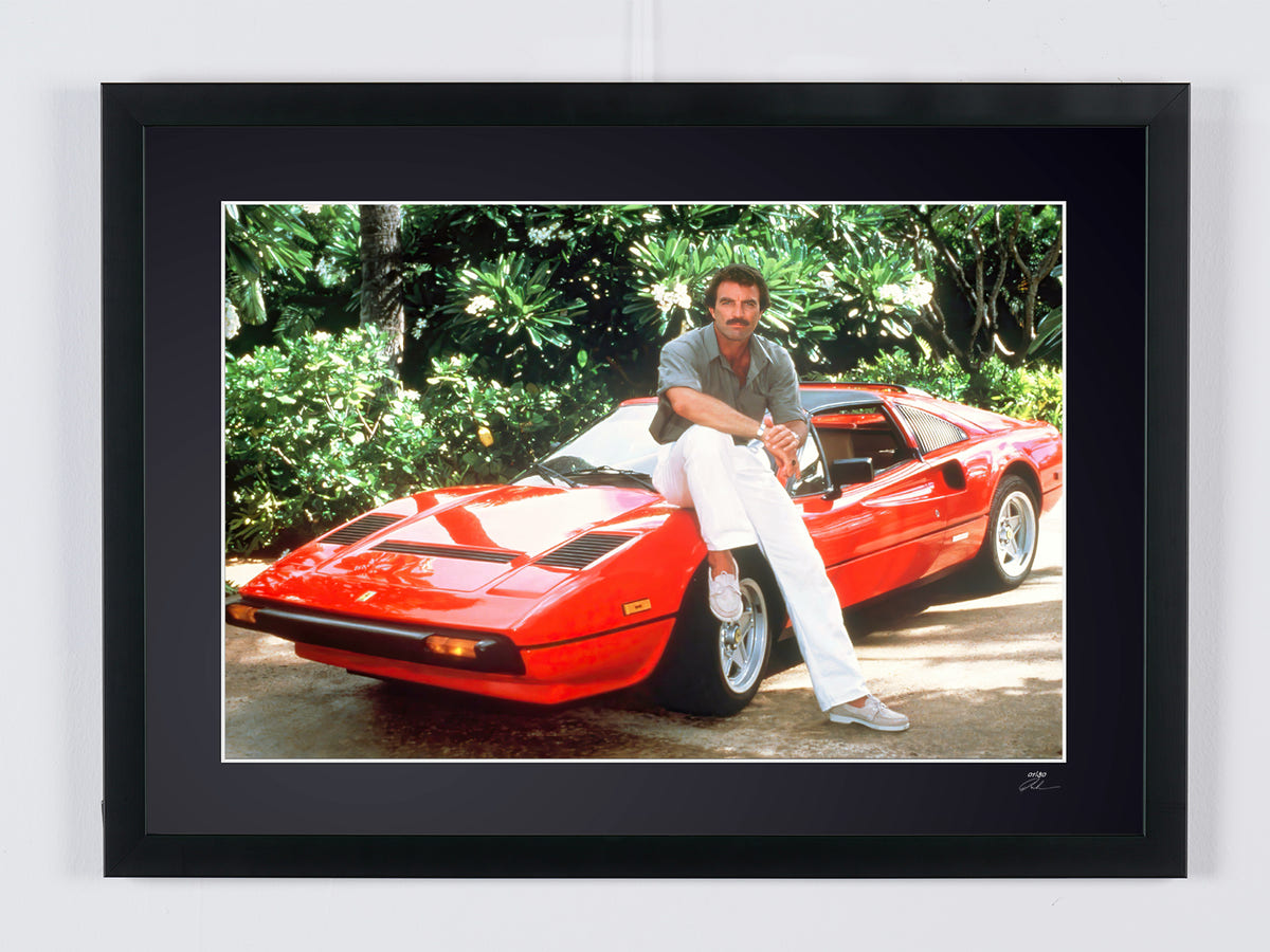 Fotografía de arte de Tom Selleck en Magnum, enmarcada a mano — edición limitada de 30 ejemplares numerados.