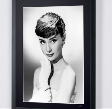 Audrey Hepburn (8)
