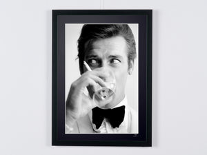 Roger Moore (1)