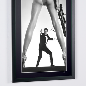 Roger Moore (6)