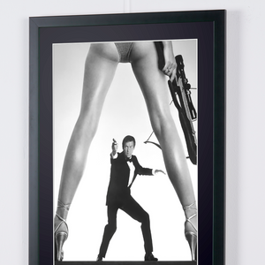 Roger Moore (9)
